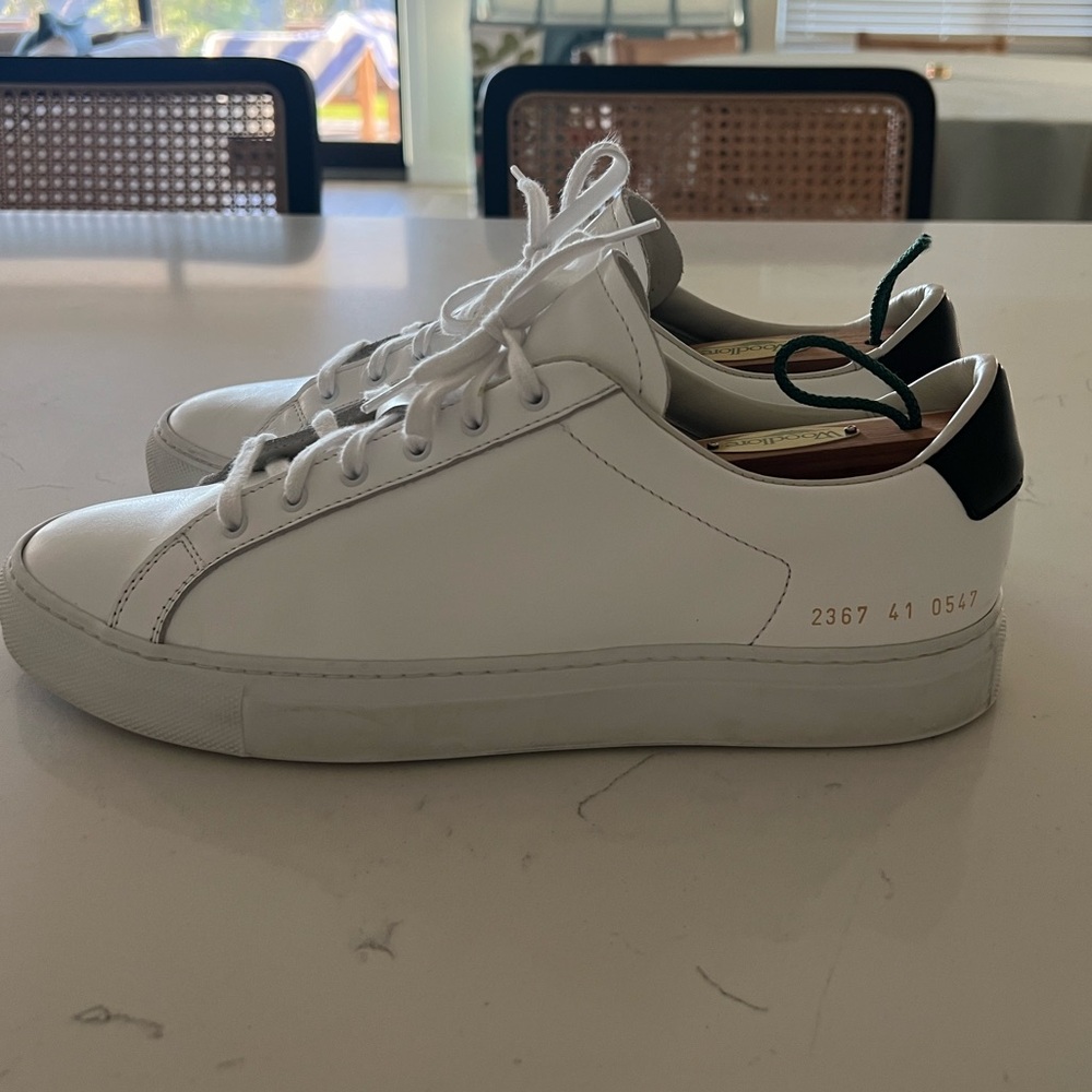 Common Projects Retro Classic Leather Sneakers